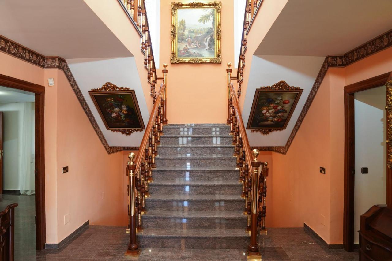 Tess Villa Cari Alhaurín de la Torre Dış mekan fotoğraf