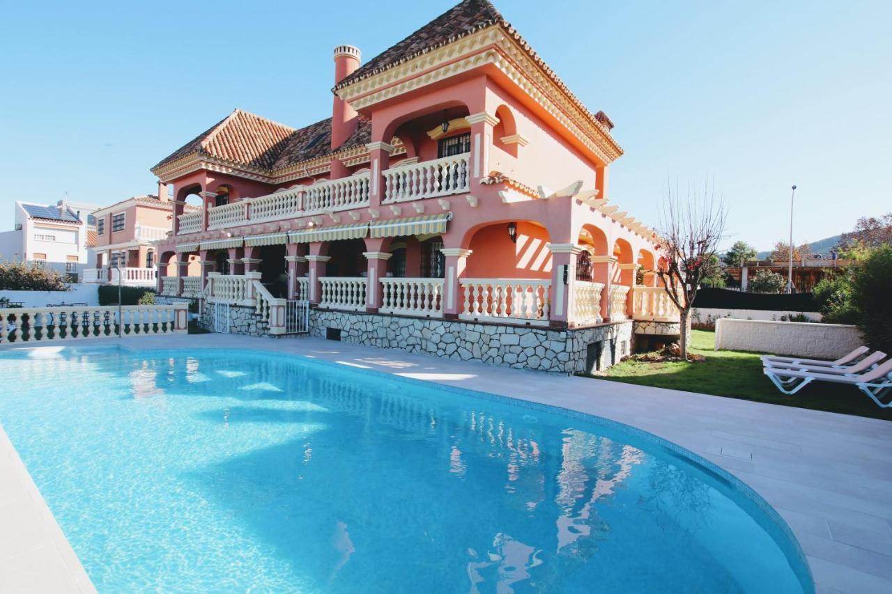 Tess Villa Cari Alhaurín de la Torre Dış mekan fotoğraf