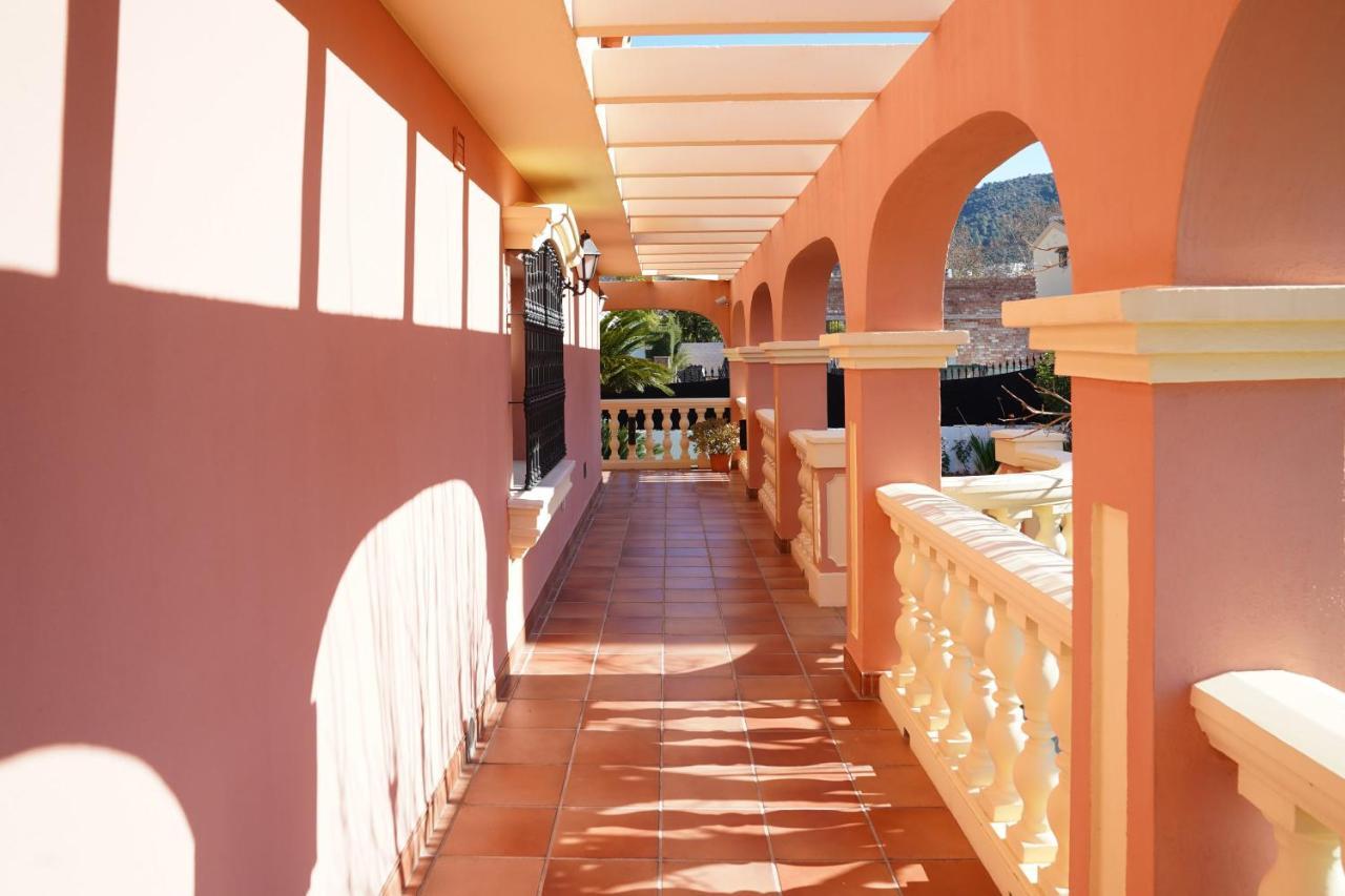 Tess Villa Cari Alhaurín de la Torre Dış mekan fotoğraf