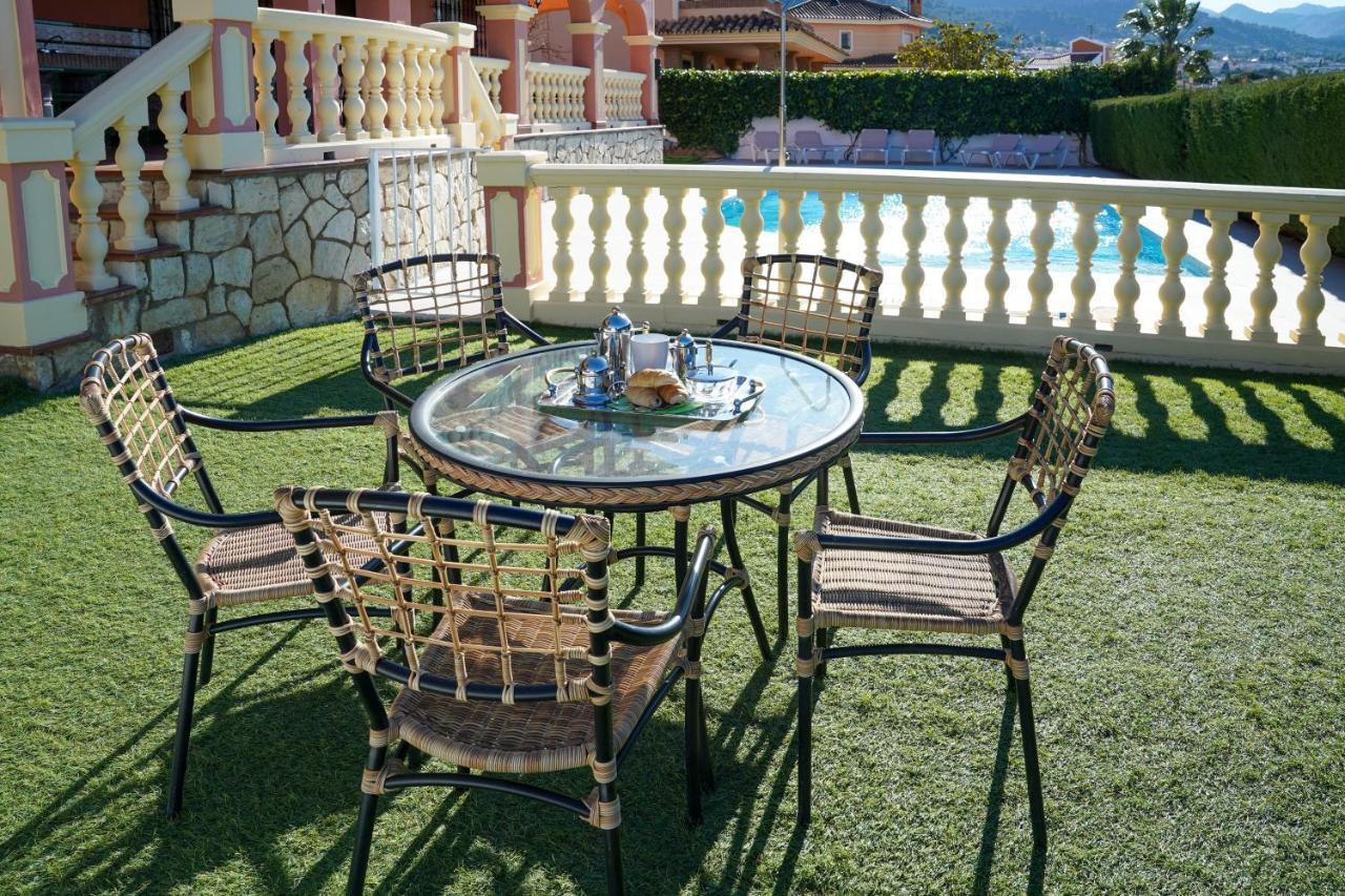 Tess Villa Cari Alhaurín de la Torre Dış mekan fotoğraf